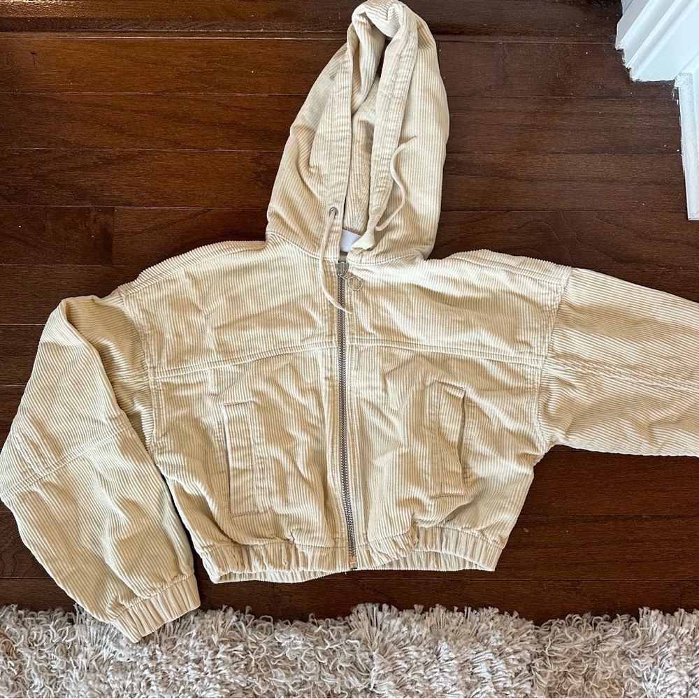 Urban Outfitters Cropped corduroy jacket
